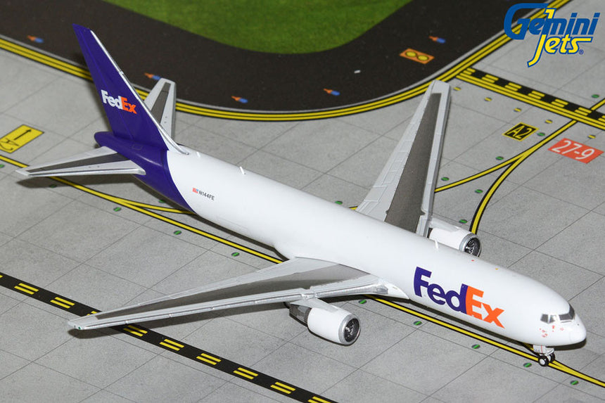 GeminiJets FedEx Boeing B767-300ERF N144FE (Revised Livery) 1/400 Scale