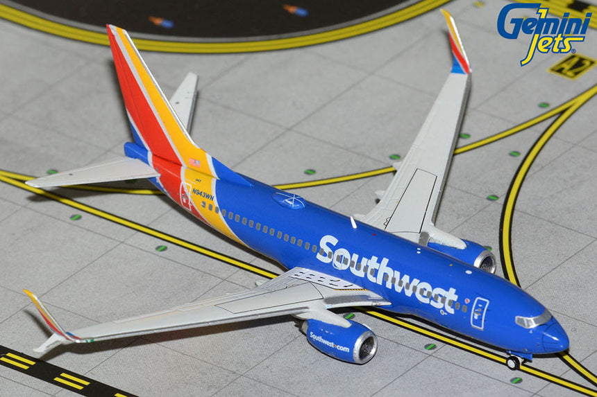 GeminiJets Southwest Airlines Boeing B737-700W N943WN 1/400 Scale