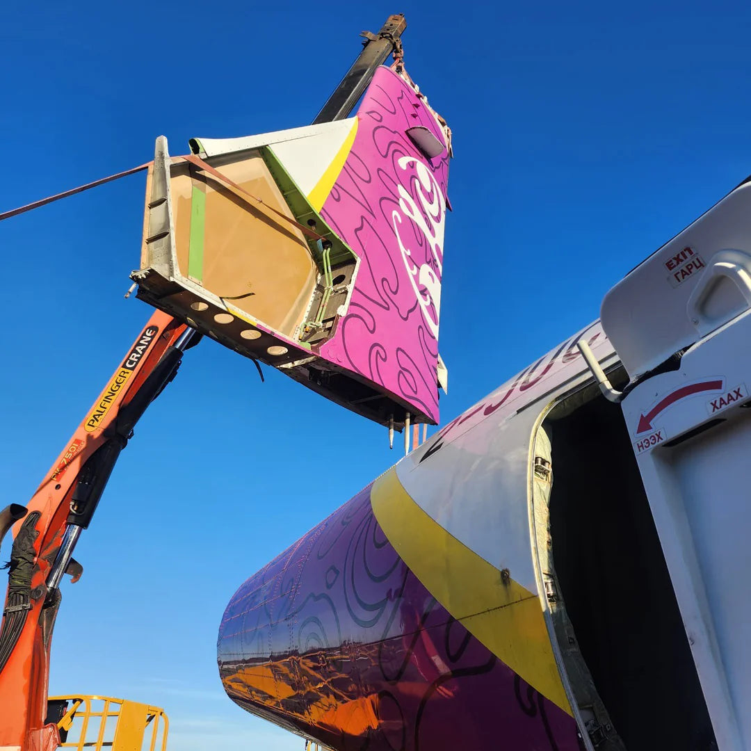 AviationTag Hunnu Air ATR 72 - 2-JUCE Violet