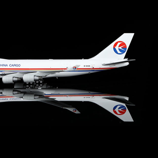 SQ Wings China Cargo Airlines Boeing B747-400F B-2428 1/200 Aircraft Scale Model