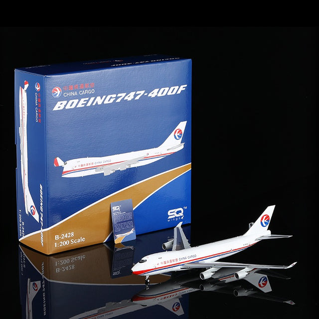 SQ Wings China Cargo Airlines Boeing B747-400F B-2428 1/200 Aircraft Scale Model