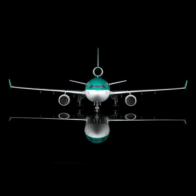 SQ Wings Aer Lingus McDonnell Douglas MD-11 N272WA 1/200 Aircraft Scale Model