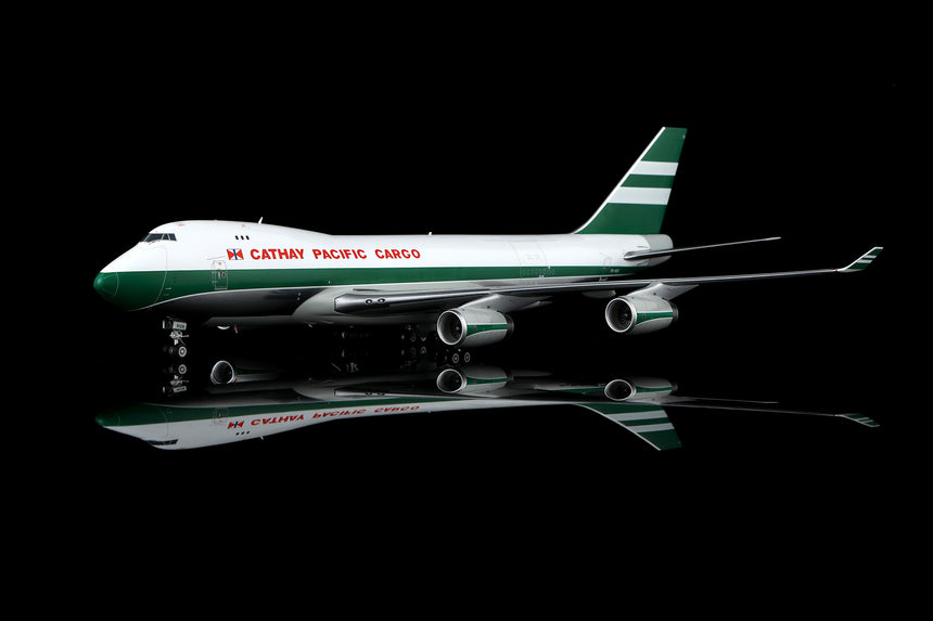 SQ Wings Cathay Pacific Cargo Boeing B747-400F VR-HUH 1/200 Aircraft Scale Model