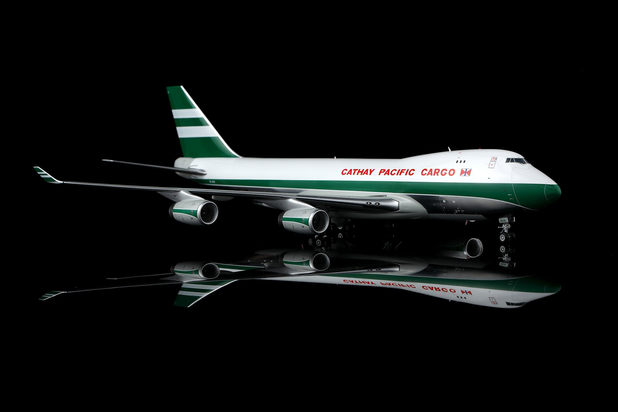 SQ Wings Cathay Pacific Cargo Boeing B747-400F VR-HUH 1/200