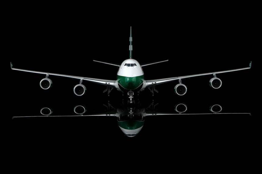 SQ Wings Cathay Pacific Cargo Boeing B747-400F VR-HUH 1/200 Aircraft Scale Model