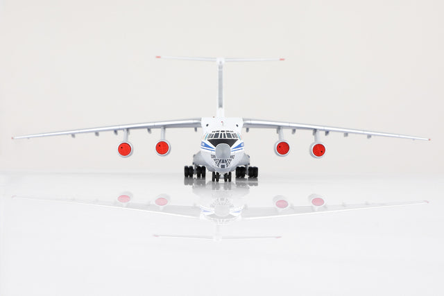 SQ Wings Russian Air Force Ilyushin IL-76MD Red 01 1/200 Aircraft Scale Model