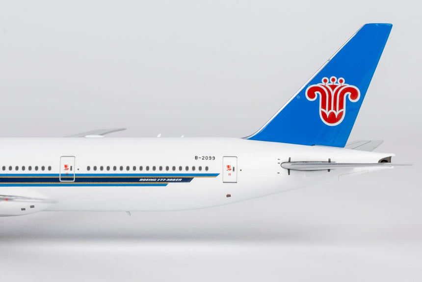 NG Models China Southern Airlines Boeing 777-300ER B-2099 1/400 Aircraft Scale Model