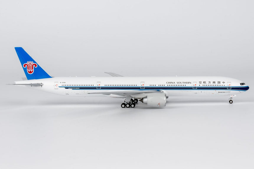NG Models China Southern Airlines Boeing 777-300ER B-2099 1/400 Aircraft Scale Model