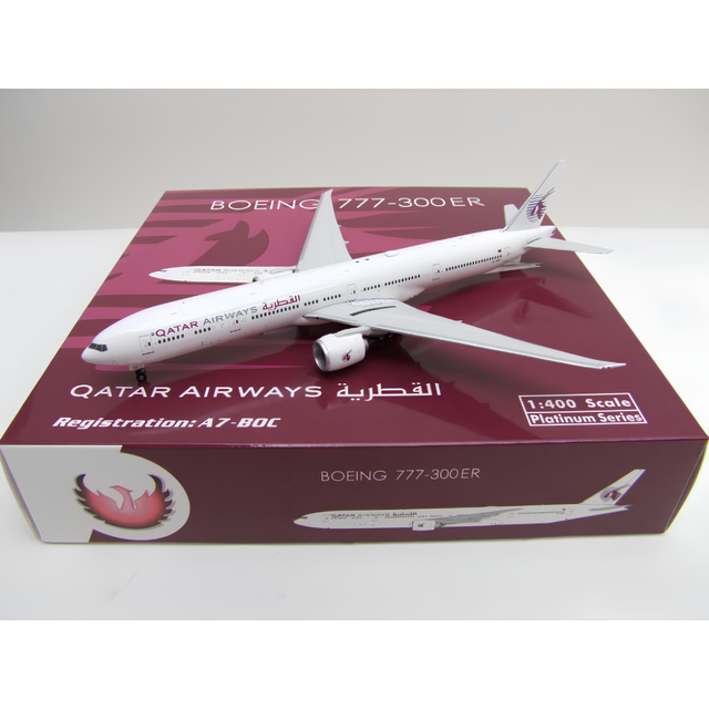 Phoenix Qatar Airways Boeing 777-300ER A7-BOC 1/400 Aircraft Scale Model