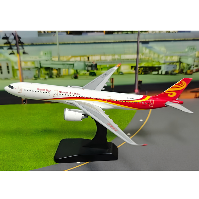 Aviation400 Hainan Airlines Airbus A330-900 B-32MU (detachable gear) 1/400 Aircraft Scale Model
