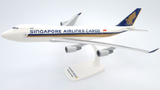 Snap-Fit Singapore Airlines Boeing 747-8F Plastic Model 1/250