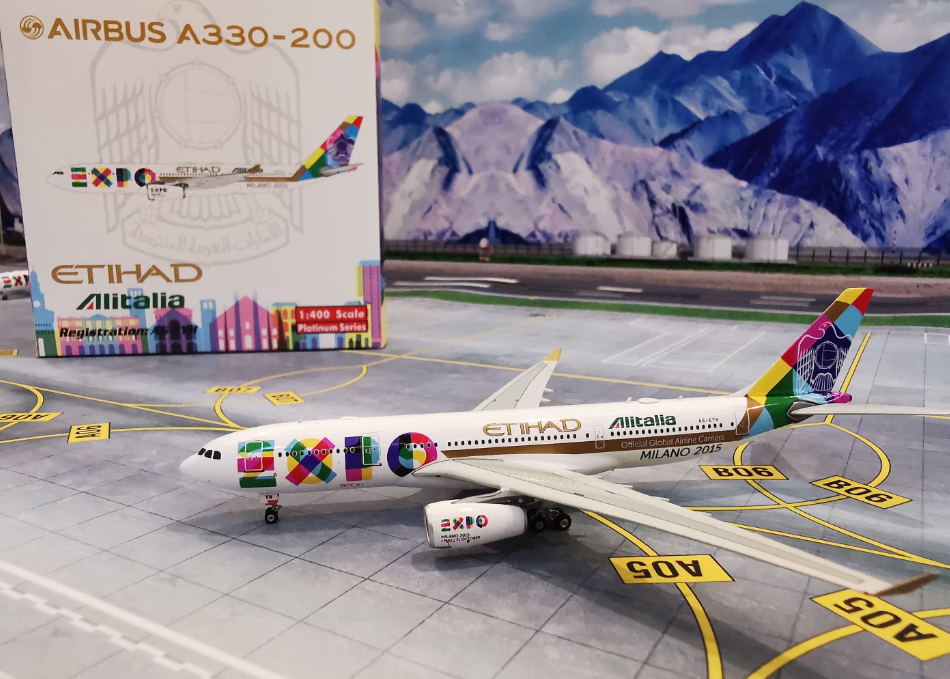 Phoenix Etihad Airways Airbus A330-200 'Expo 2015' 1/400 Aircraft Scale Model