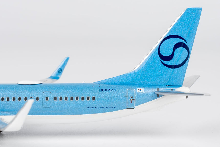 NG Models Korean Air (2025's livery) Boeing 737-900ER/w HL8273 1/400 Aircraft Scale Model