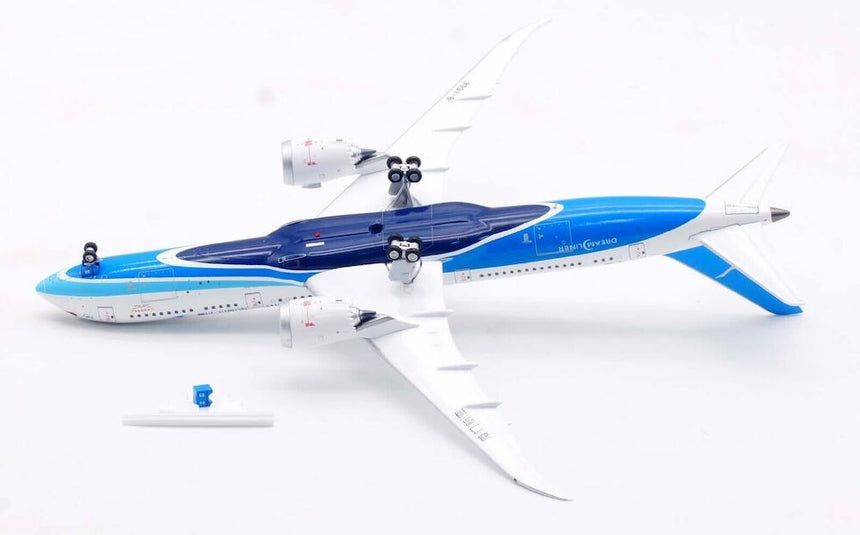 Aviation400 Xiamen Airlines Boeing 787-9 Dreamliner B-1566 (with detachable gear) 1/400 Scale