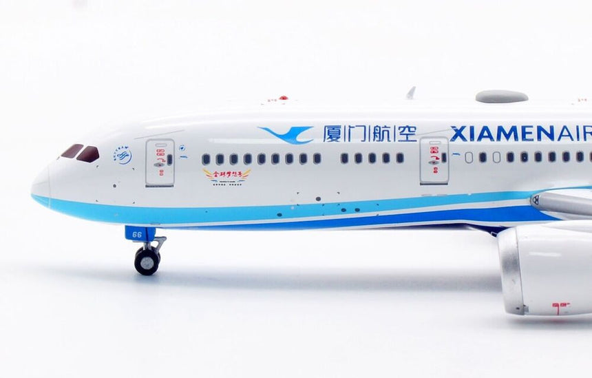 Aviation400 Xiamen Airlines Boeing 787-9 Dreamliner B-1566 (with detachable gear) 1/400 Scale