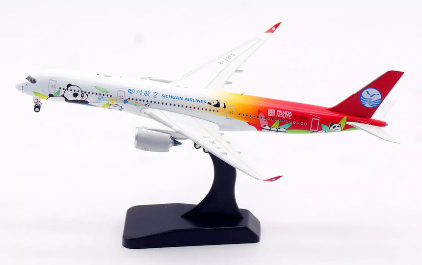 Aviation400 Sichuan Airlines Airbus A350-941 B-32F8 (with detachable gear) 1/400 Scale
