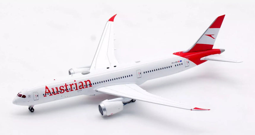 Aviation400 Austrian Airlines Boeing 787-9 Dreamliner OE-LPM (with detachable gear) 1/400 Scale