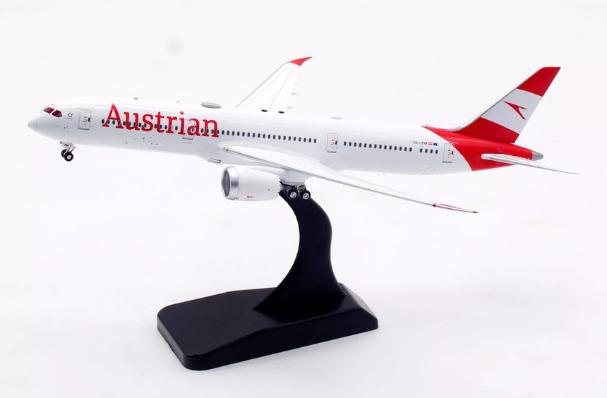 Aviation400 Austrian Airlines Boeing 787-9 Dreamliner OE-LPM (with detachable gear) 1/400 Scale