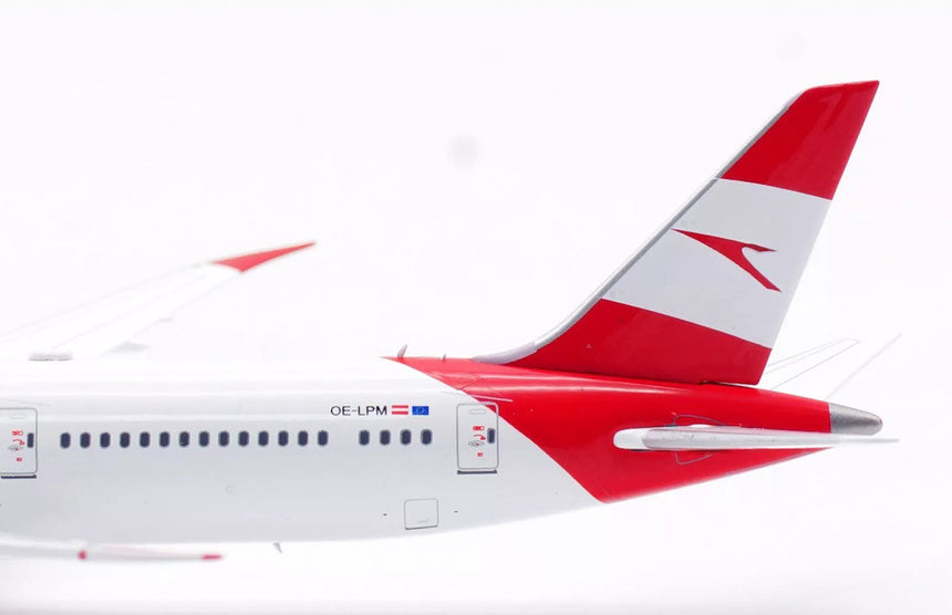 Aviation400 Austrian Airlines Boeing 787-9 Dreamliner OE-LPM (with detachable gear) 1/400 Scale