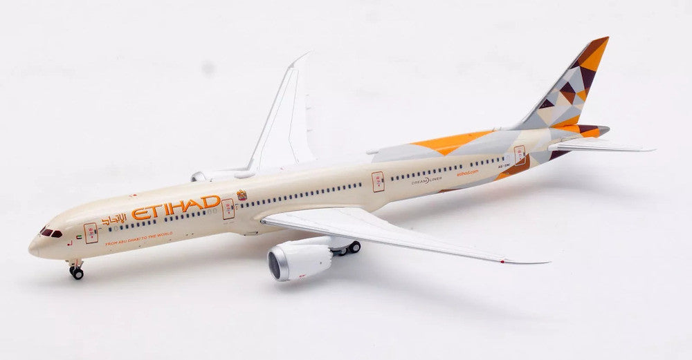 Aviation400 Etihad Airways Boeing 787-10 Dreamliner A6-BMI 1