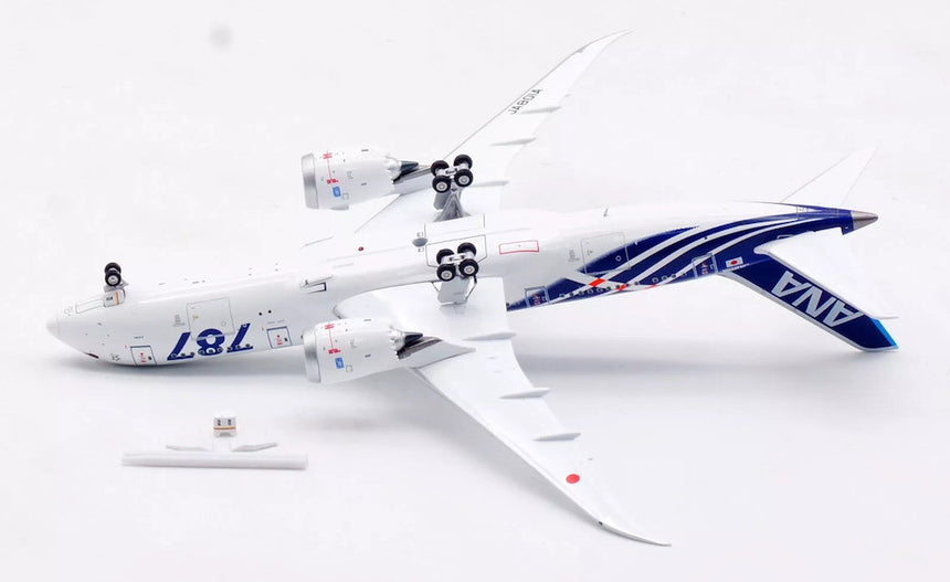 Aviation400 All Nippon Airways (ANA) Boeing 787-8 Dreamliner JA801A (with detachable gear) 1/400 Scale