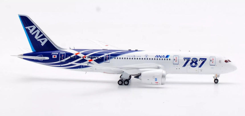 Aviation400 All Nippon Airways (ANA) Boeing 787-8 Dreamliner JA801A (with detachable gear) 1/400 Scale