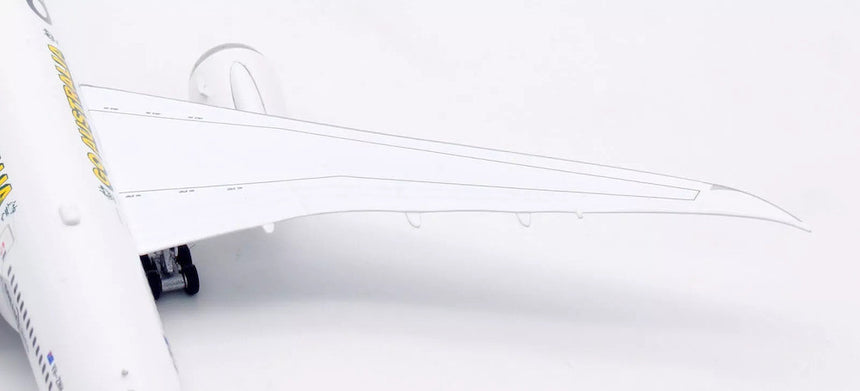 Aviation400 Qantas Boeing 787-9 Dreamliner "Go Australia" VH-ZNH (with detachable gear) 1/400 Aircraft Scale Model