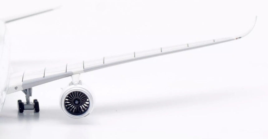 Aviation400 Airbus Industrie Airbus A350-941 F-WXWB (with detachable gear) 1/400 Scale