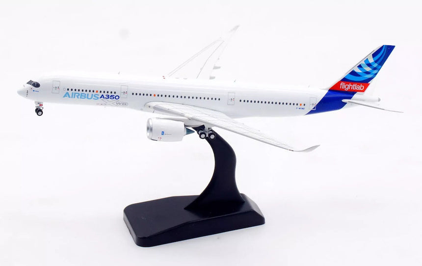 Aviation400 Airbus Industrie Airbus A350-941 F-WXWB (with detachable gear) 1/400 Scale