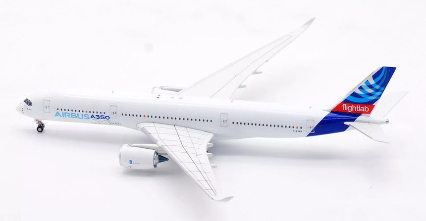 Aviation400 Airbus Industrie Airbus A350-941 F-WXWB (with detachable gear) 1/400 Scale