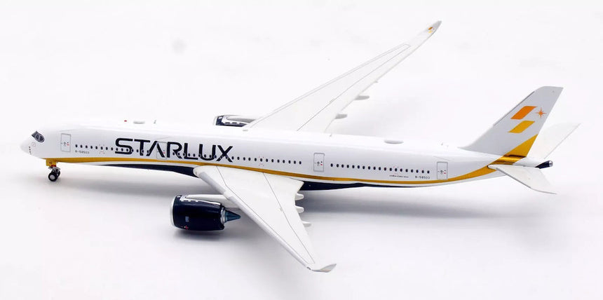 Aviation400 STARLUX Airlines Airbus A350-941 B-58503 (with detachable gear) 1/400 Scale
