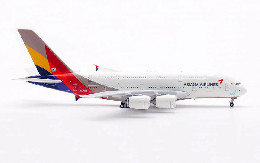 Aviation400 Asiana Airlines Airbus A380-841 HL7625 (detachable gear) 1/400 Scale