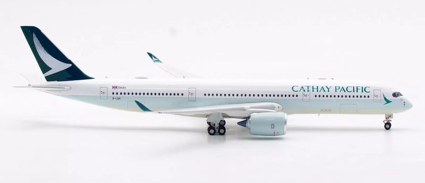 Aviation400 Cathay Pacific Airbus A350-941 B-LQA (with detachable gear) 1/400 Scale
