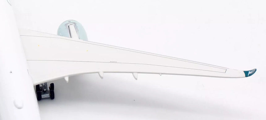 Aviation400 Cathay Pacific Airbus A350-941 B-LRS (with detachable gear) 1/400 Scale