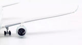 Aviation400 Cathay Pacific Airbus A350-941 B-LRS (with detachable gear) 1/400 Scale