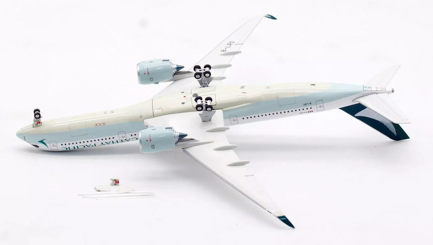 Aviation400 Cathay Pacific Airbus A350-941 B-LRS (with detachable gear) 1/400 Scale