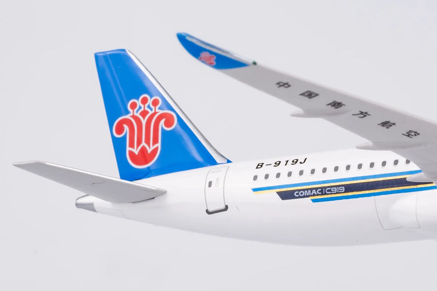 NG Models China Southern Airlines CZ's 1st C919 COMAC C919 B-919J Lite Edition 1/400 Scale