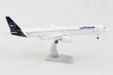 Hogan Lufthansa Airbus A321 NEO Lufthansa "SHARKLET" D-AIEA  1/200 Aircraft Scale Model