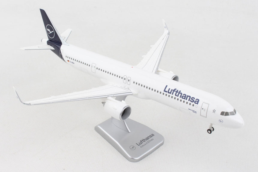 Hogan Lufthansa Airbus A321 NEO Lufthansa "SHARKLET" D-AIEA  1/200 Aircraft Scale Model