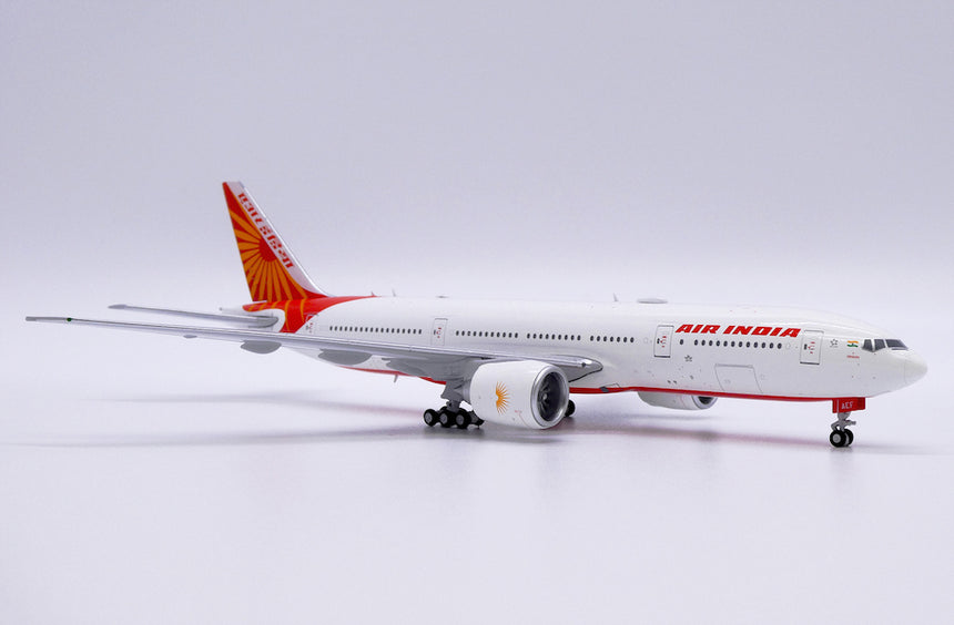 JC Wings Air India Boeing 777-200(LR) (VT-AEF) 1/400 Aircraft Scale Model