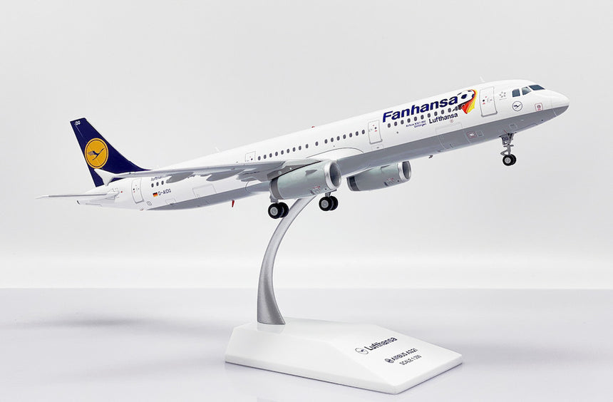 JC Wings Lufthansa Airbus A321 (D-AIDG) "Fanhansa" 1/200 Aircraft Scale Model