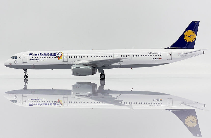 JC Wings Lufthansa Airbus A321 (D-AIDG) "Fanhansa" 1/200 Aircraft Scale Model