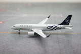 Phoenix Middle Eastern Airlines (MEA) Skyteam Airbus A320 'Sharklets' 1/400 Scale