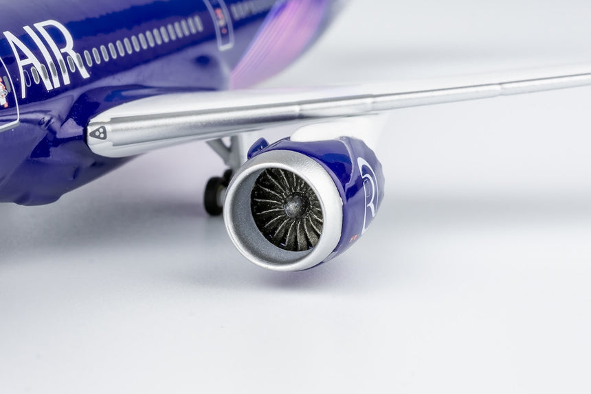 NG Models Riyadh Air Boeing 787-9 Dreamliner N8572C 1/400 55113