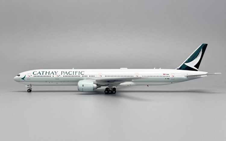 Phoenix Cathay Pacific Boeing B777-300 B-HNQ 1/400 Scale PH4650