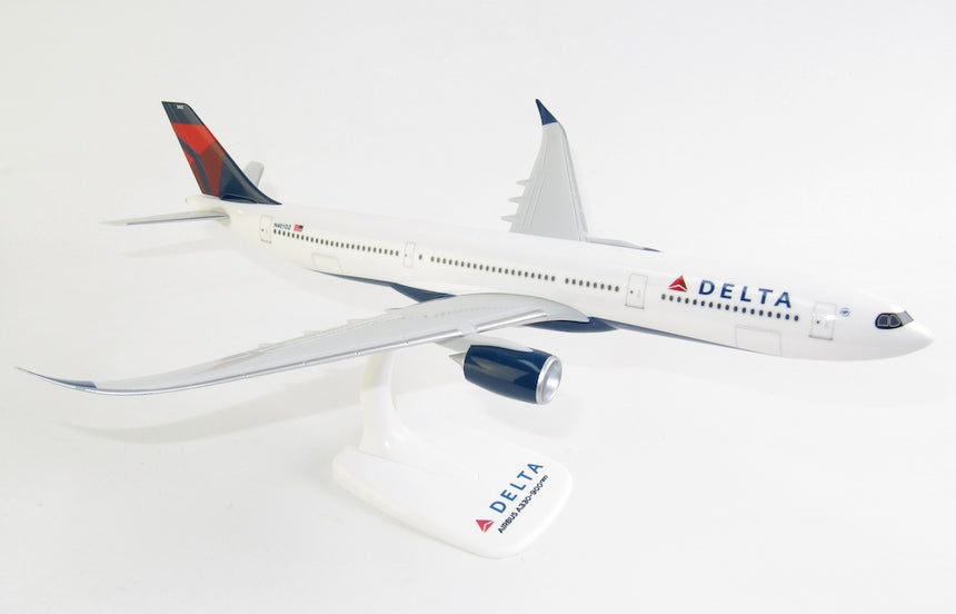 Delta Snap-fit Airbus A330-900neo N401DZ 1/200 Aircraft Scale Model