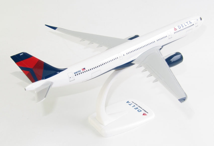 Delta Snap-fit Airbus A330-900neo N401DZ 1/200 Aircraft Scale Model