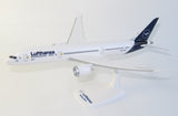 Lufthansa Snap-fit Boeing 787-9 1/200 Snap-fit model