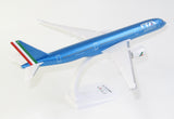 PPC Models ITA Airways Airbus A350-900 EI-IFB 1/200 Aircraft Scale Model