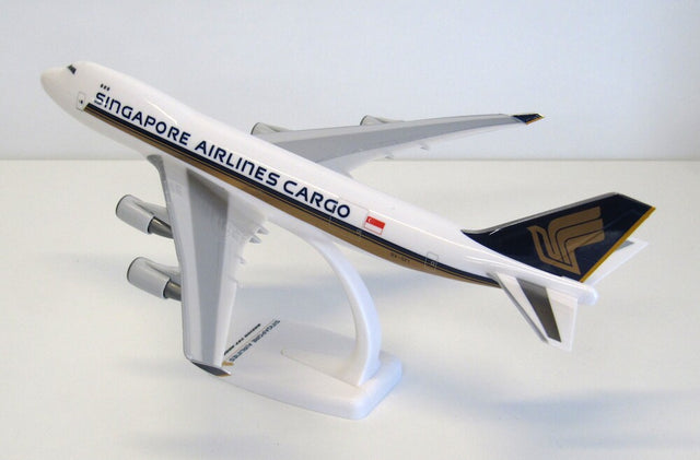 Singapore Airlines Boeing 747-400F 9V-SFI - Snap-Fit 1/250 Aircraft Scale Model